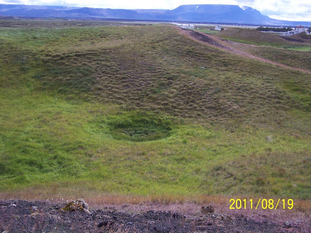 pseudo crater